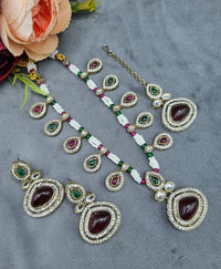 Elegant Teardrop Stone & Pearl Beaded Jewelry Set with Earrings & Maang Tikka