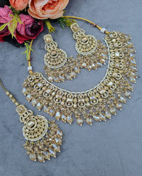 Crystal Jewelry Set with Earrings & Maang Tikka