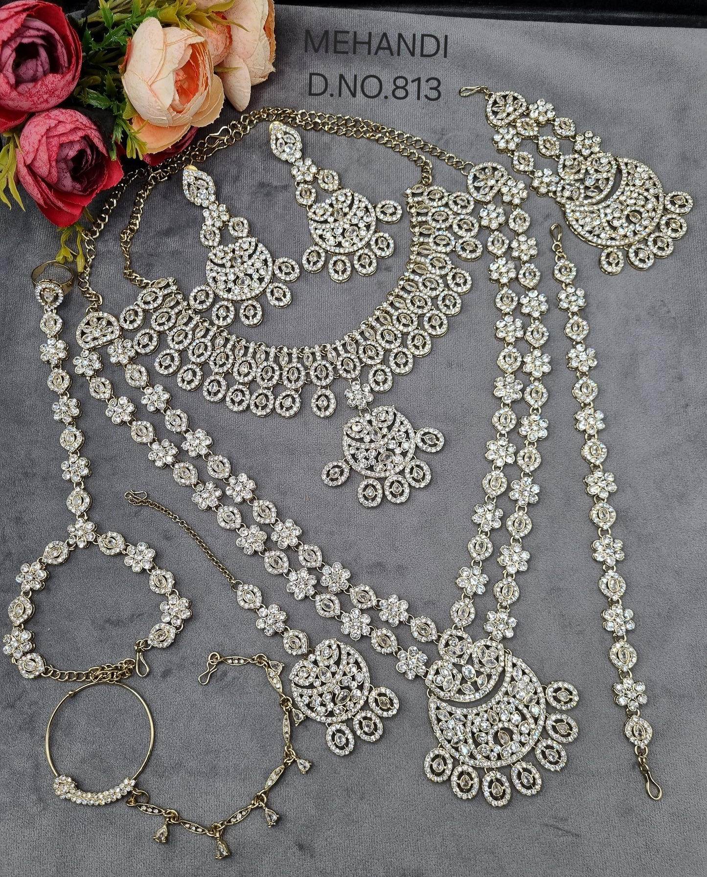 Antique Gold-Finish Complete Bridal Jewellery Set with Choker & Accessories