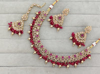Antique Gold-Tone Stone Studded Jewelry Set with Maangtikka