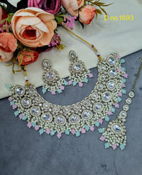 Heavy Polki-Style Choker Necklace Set with Pearl Cluster Detailing & Maang Tikka