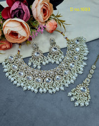 Heavy Polki-Style Choker Necklace Set with Pearl Cluster Detailing & Maang Tikka