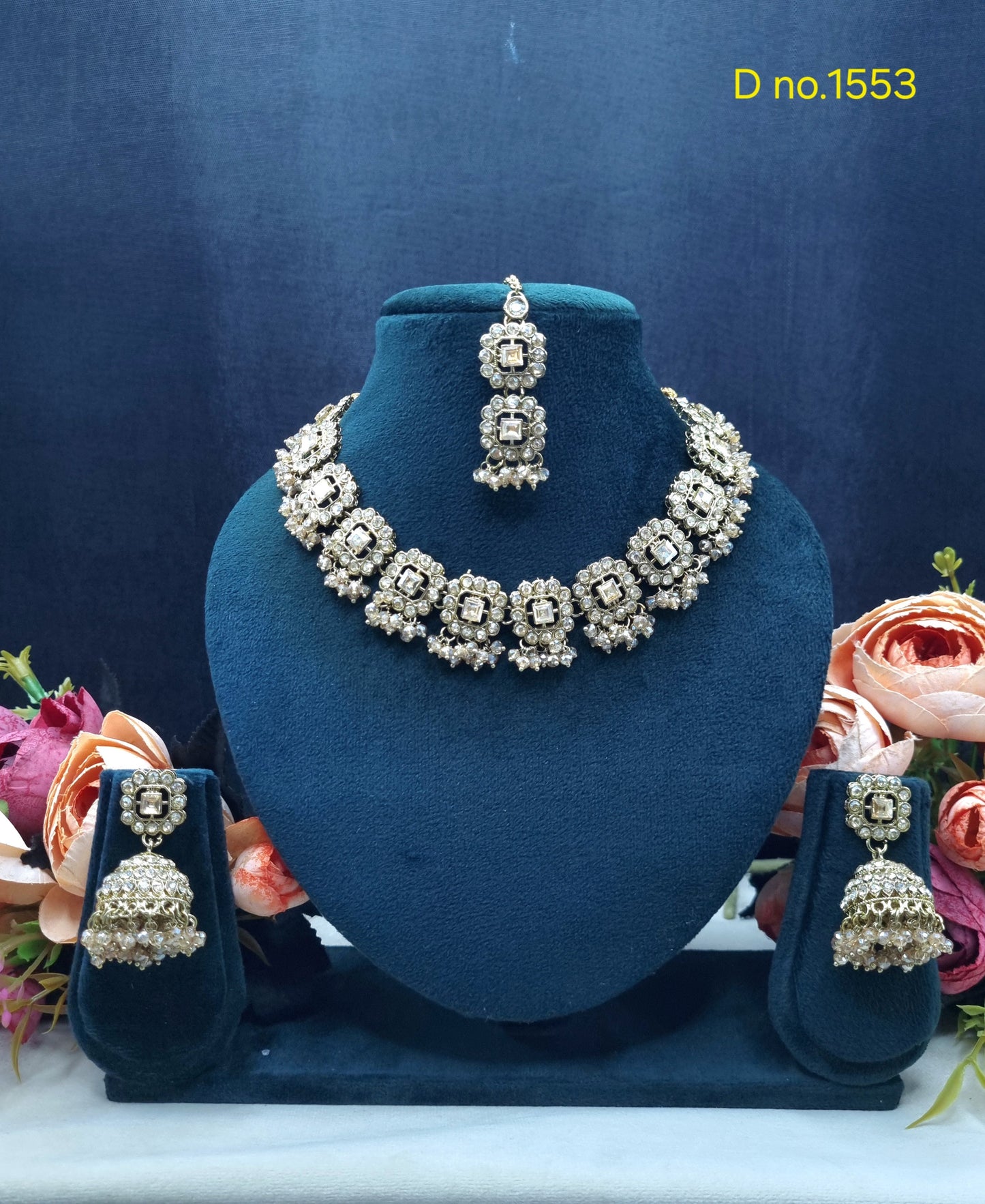 Square Motif Necklace Set with Jhumkas & Maang Tikka