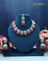 Square Motif Necklace Set with Jhumkas & Maang Tikka