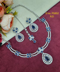 Halo Teardrop Partywear Jewelry Set