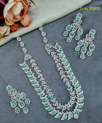 Double-Layer Necklace Set with Earrings and Maang Tikka