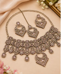 Royal Vintage Motif Stone-Studded Partywear Necklace Set