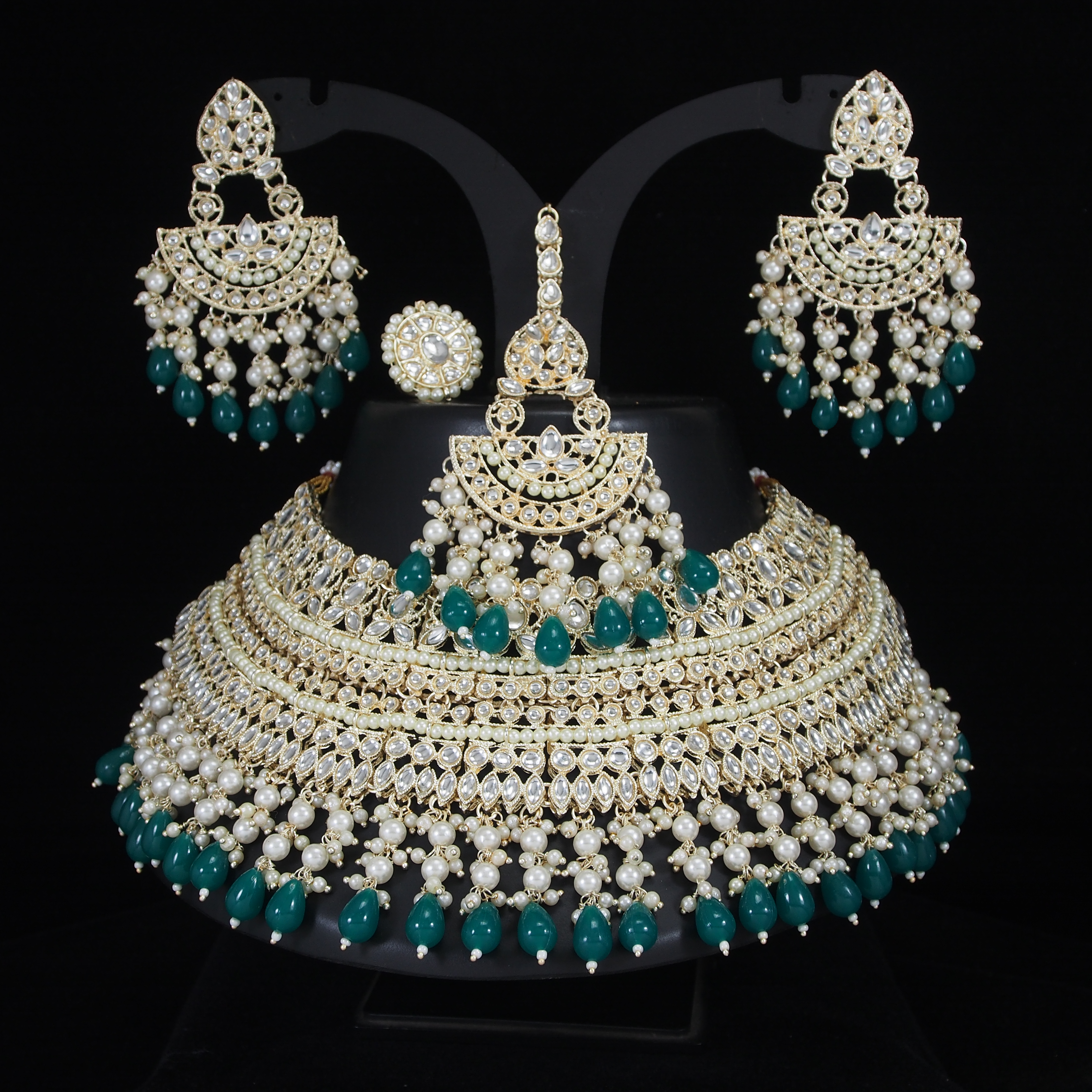 Emerald Green Pearl Bridal Jewellery Set