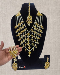 Gold Plated Kundan Pearl Jewellery Set