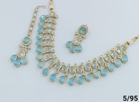 Gold Polish Kundan Stone Choker Jewellery Set
