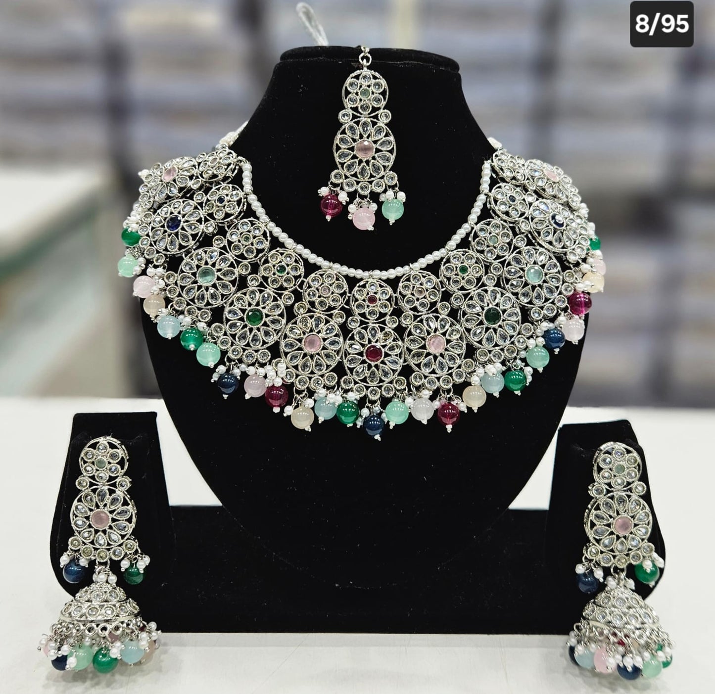 Silver-Finish Emerald Green Floral Choker Set