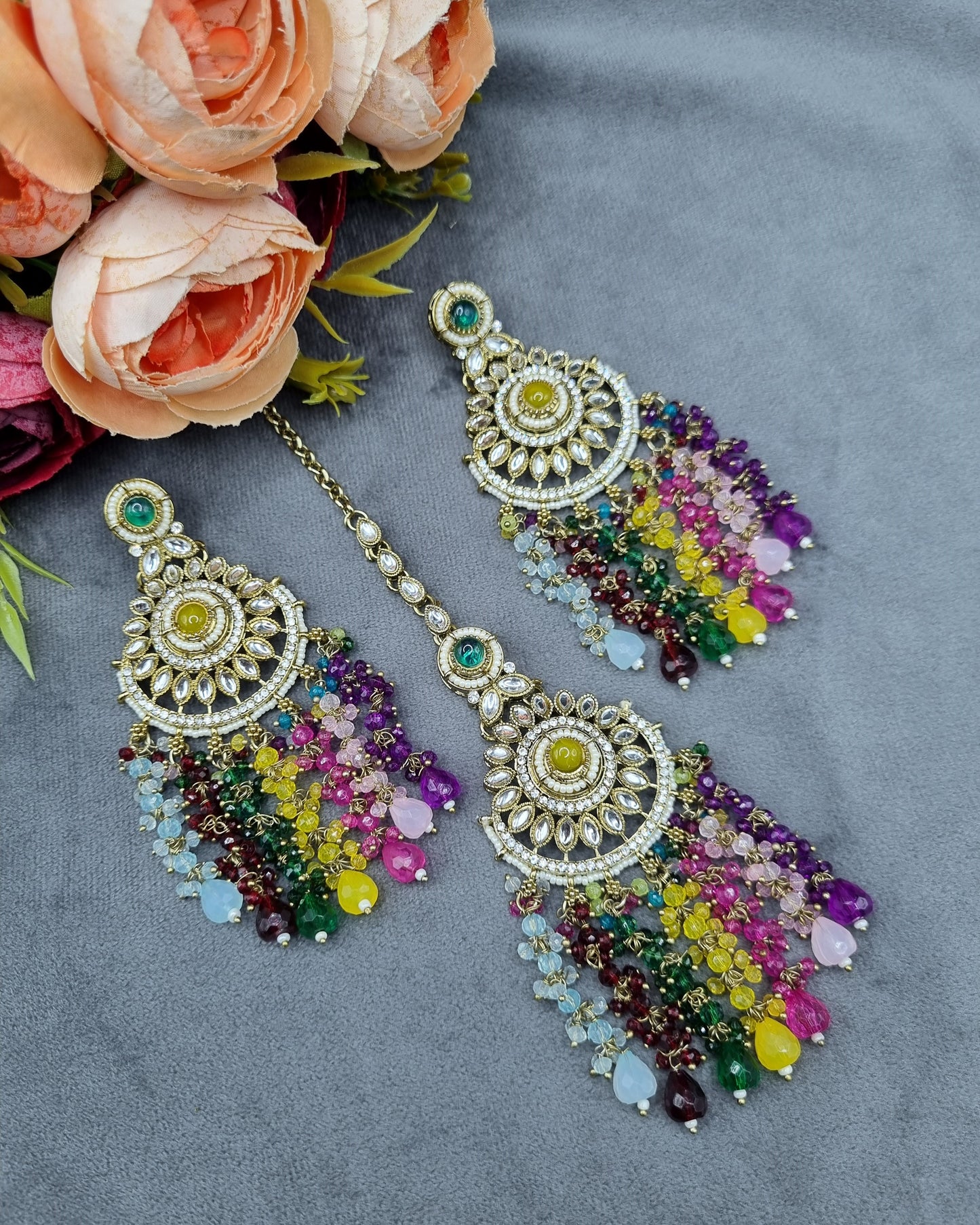 INTRICATE BEADED CHANDELIER EARRINGS & MAANGTIKKA SET