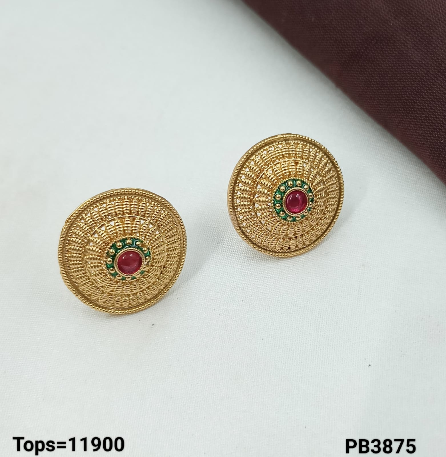 Antique Gold-Plated Round Stud Earrings – Red & Green Stone Centerpiece Tops
