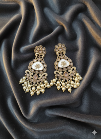 Heritage Emerald Green Floral Chandelier Drops Earring