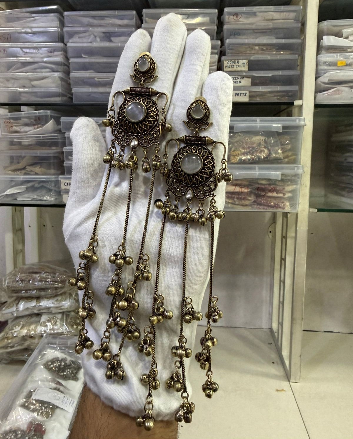 Long Chain with Ghungroo Earrings