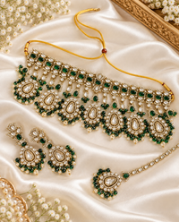 Antique Choker Necklace Set Pearl Drops Necklace Matching Earring & Maang Tikka For Women