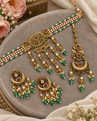 Antique Choker Set with Earrings & Maang Tikka