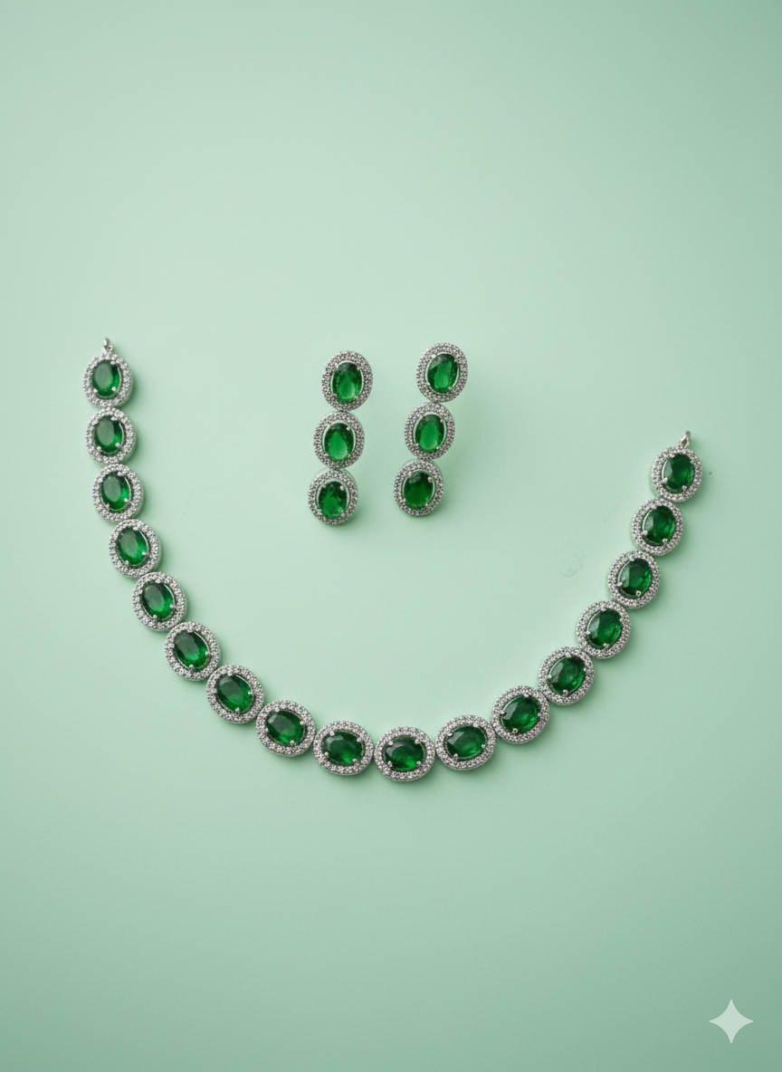 Emerald Classic Oval Green & White Necklace Set