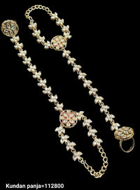 Traditional Gold Plated Kundan Hathpanja Set