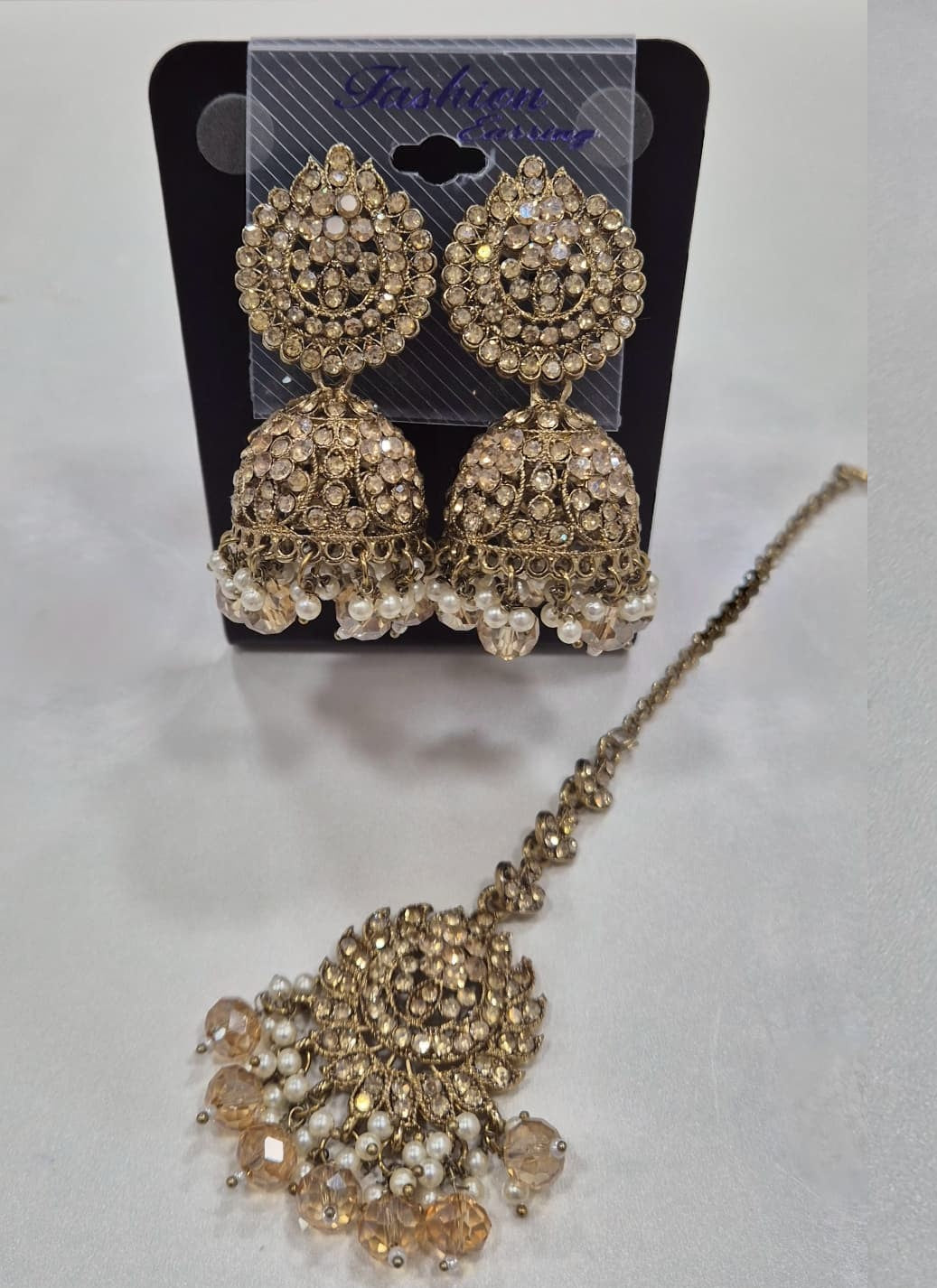 Traditional Maang Tikka with Pearl Droplets Earrings