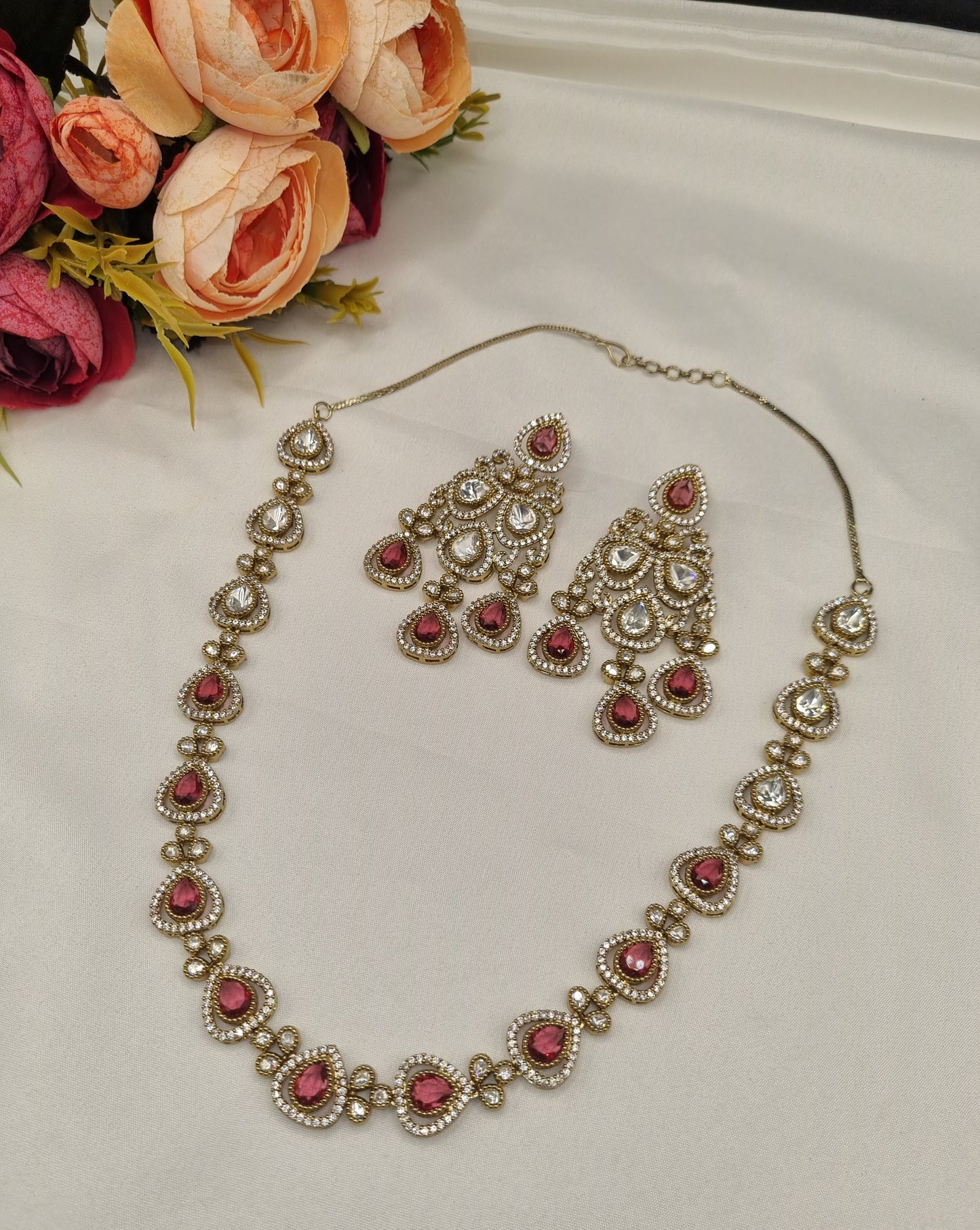 Delicate Heritage Kundan Necklace and Chandelier Earring Set