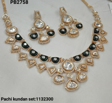 Pachi Kundan Necklace Set with Matching Earrings – Traditional Bridal Jewellery