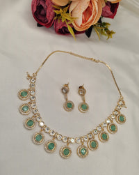 Minimalist Circular Kundan Necklace Set
