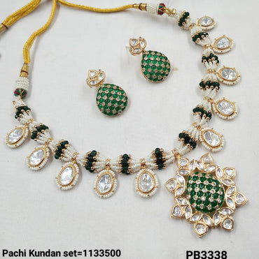 Traditional Pachi Kundan Jewelry Set with Pendant and Earrings