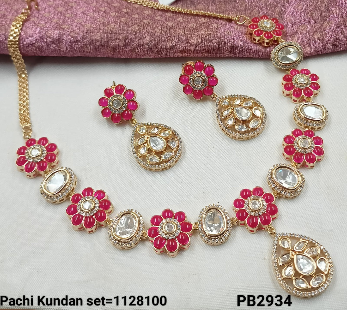 Elegant Traditional Gold Plated Pachi Kundan Necklace and Earring Set