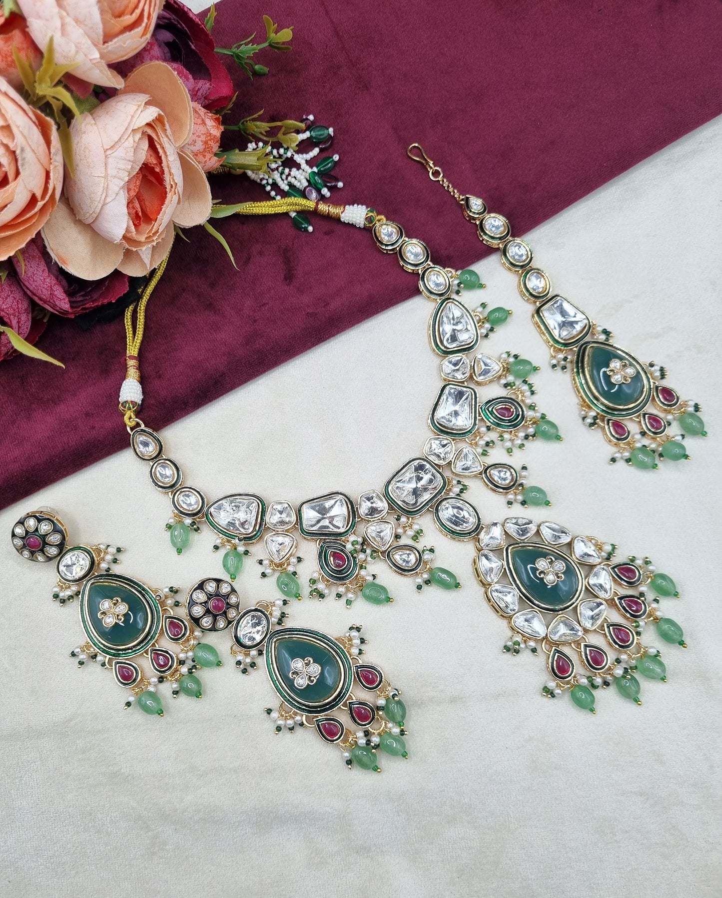 Handcrafted Royal Kundan Jewelry Set