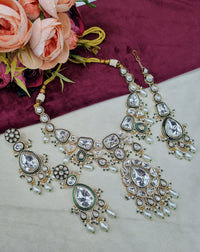 Handcrafted Royal Kundan Jewelry Set