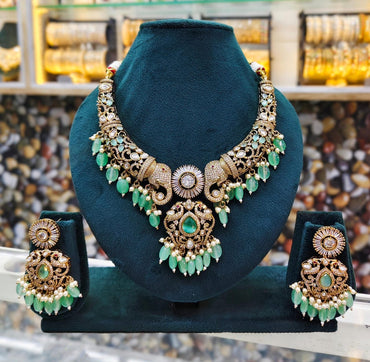 Antique Gold Plated Kundan Necklace Set