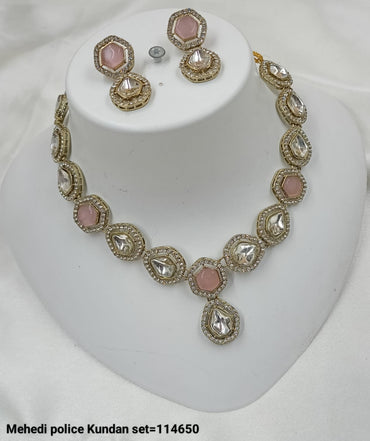 Antique Gold Plated Kundan Necklace Set