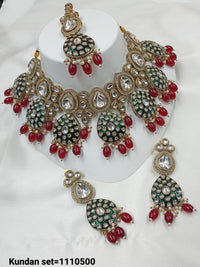 Minakaari Antique Gold Plated Kundan Set