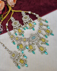 Handcrafted Architectural Kundan Necklace Set