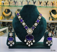 Antique Gold Plated Kundan Jewellery Set