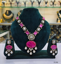 Antique Gold Plated Kundan Jewellery Set