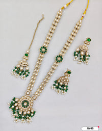 Antique Gold Plated Kundan Necklace Set