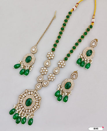 Antique Gold Plated Kundan Necklace Set