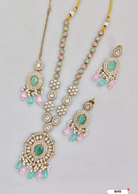 Antique Gold Plated Kundan Necklace Set