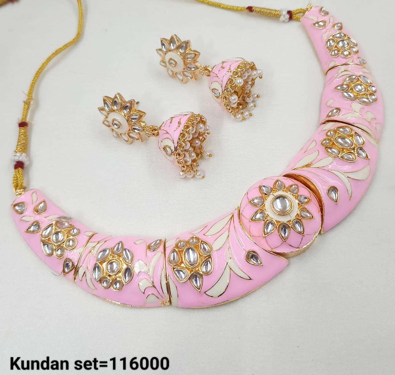 Minakaari Gold Plated Kundan Necklace set