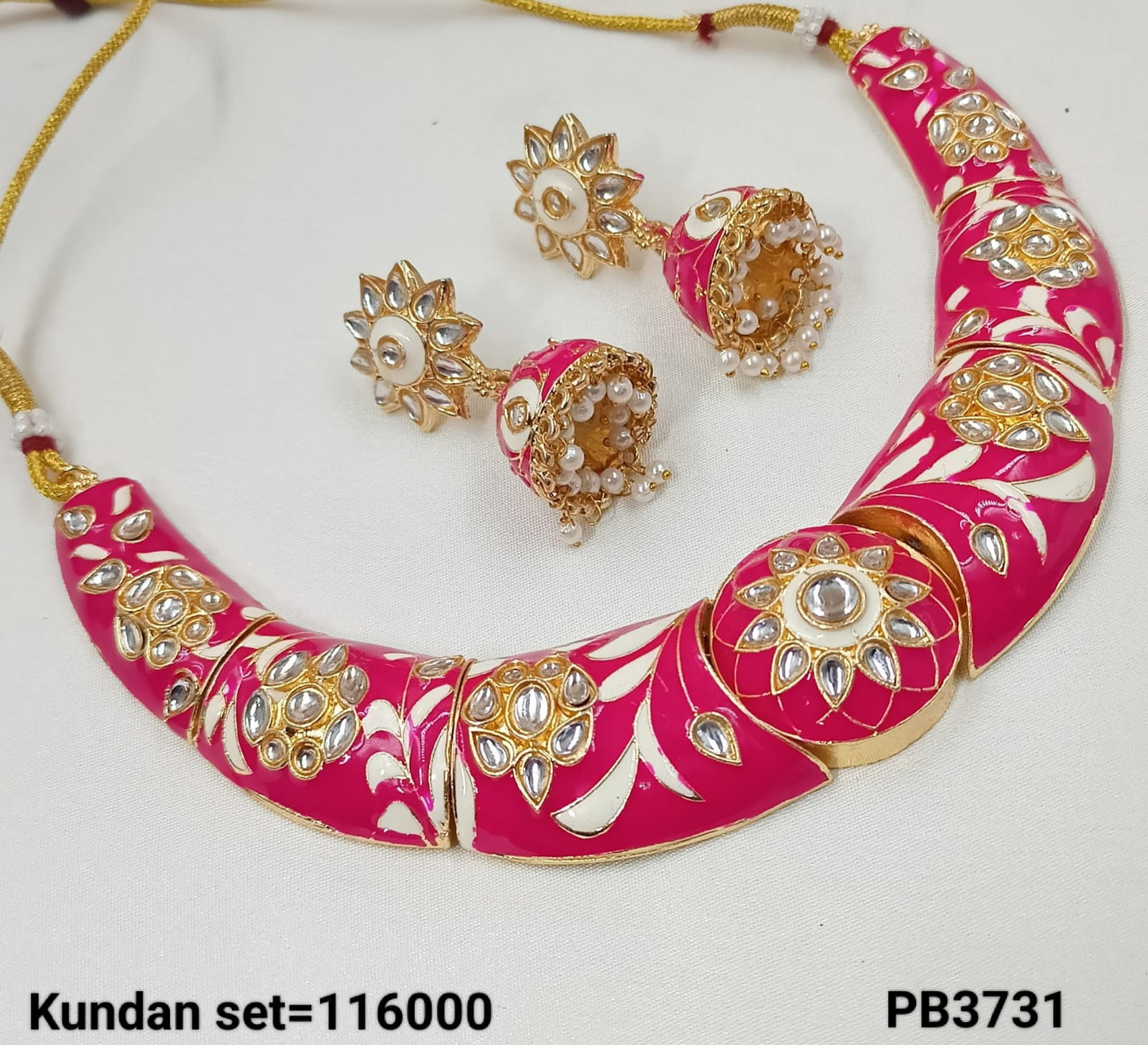 Minakaari Gold Plated Kundan Necklace set