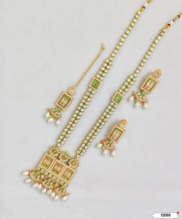 Gold Plated Kundan Jewellery Set