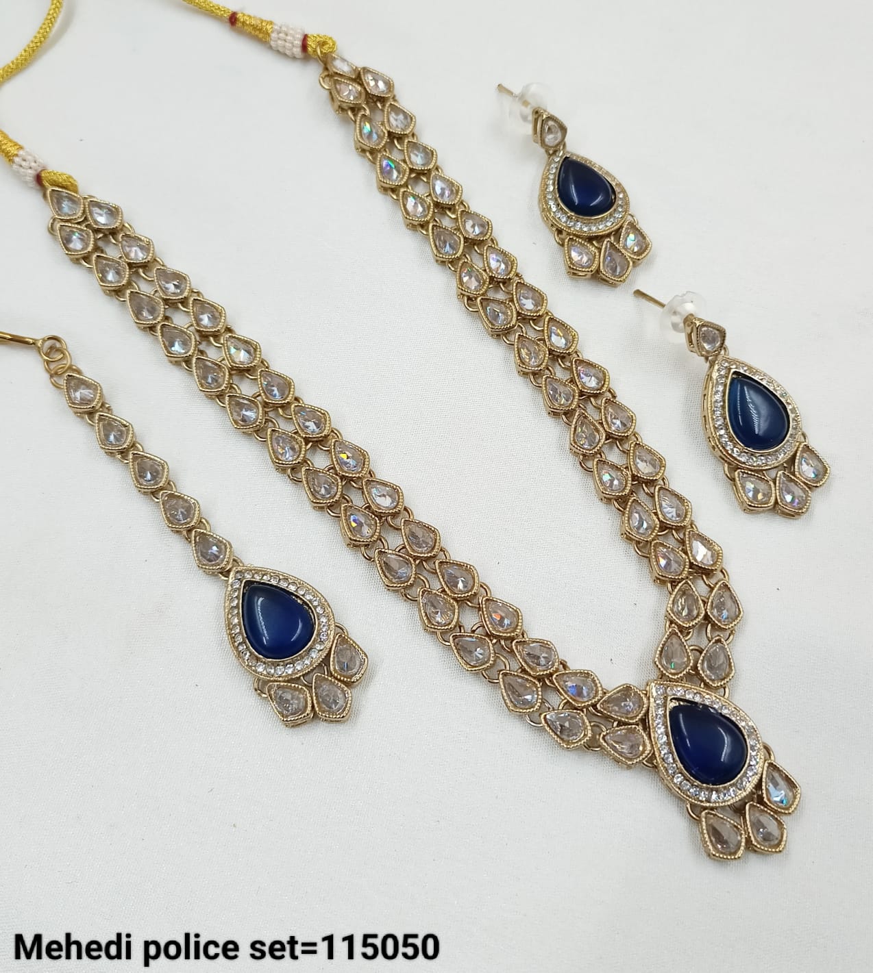 Antique Gold Polki Necklace and Earring Set – Traditional Bridal Jewelry