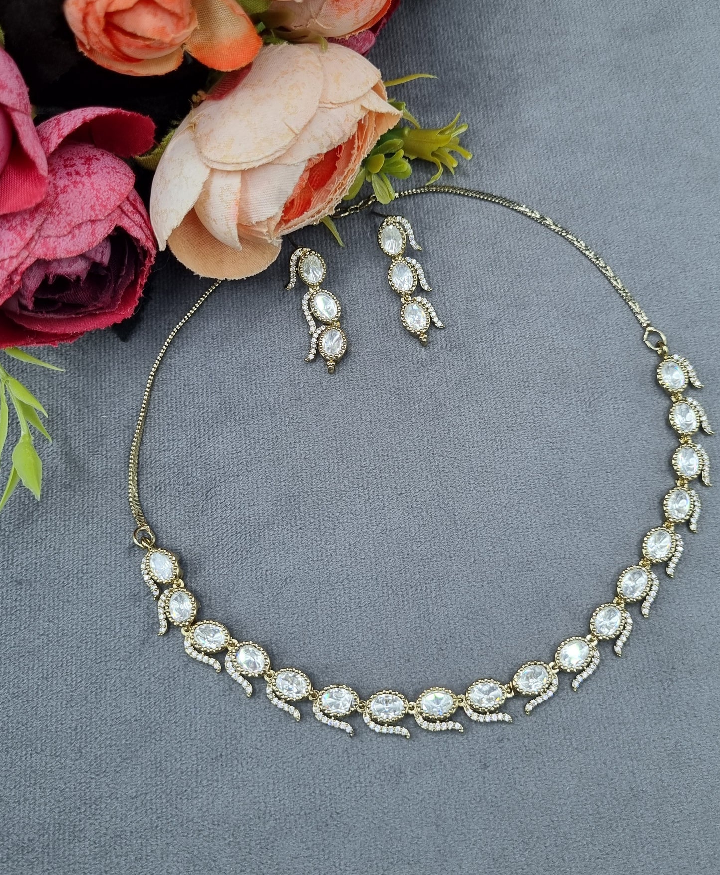 Minimalist Stone Collar Necklace Set with Matching Drop Earrings