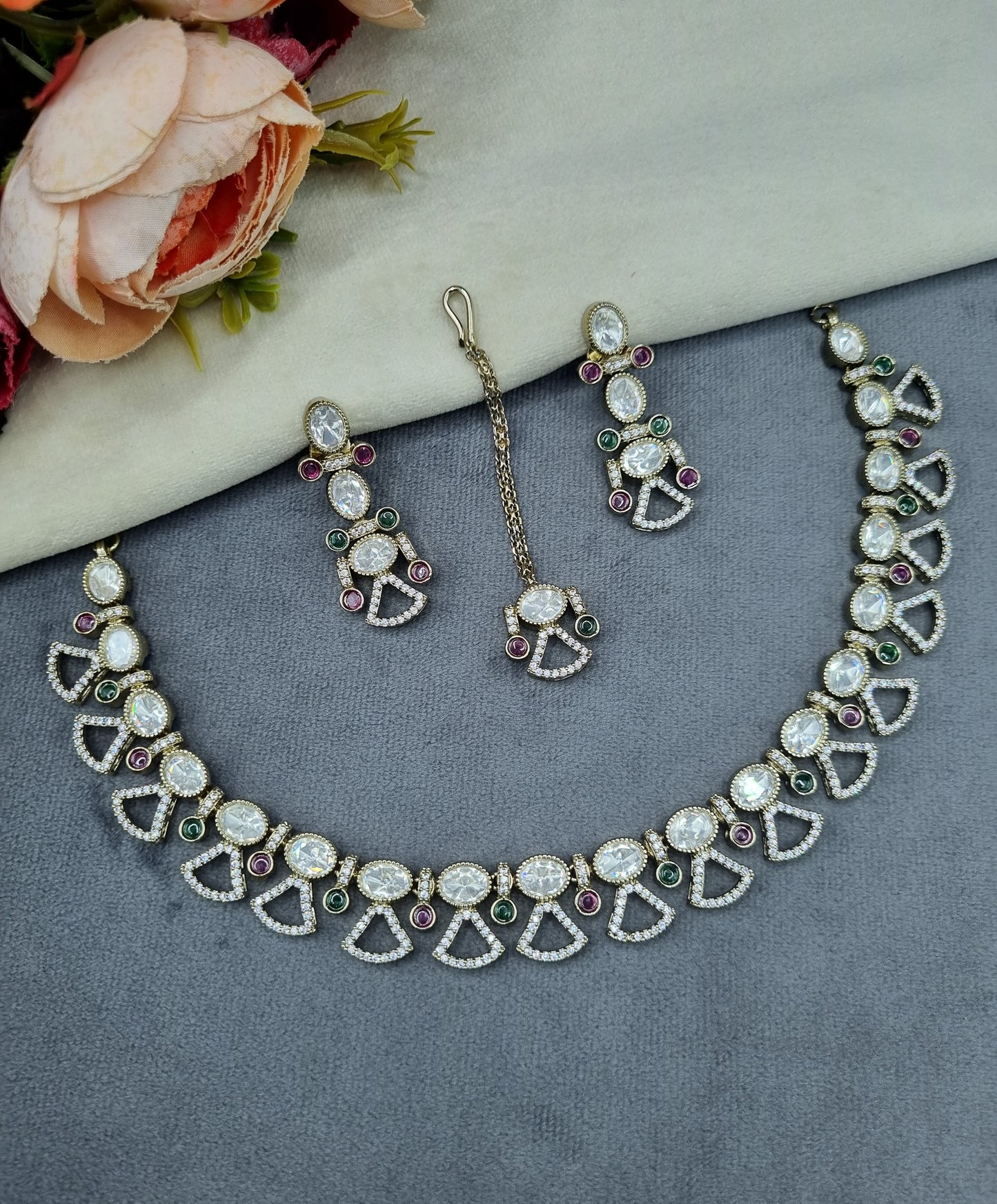 Modern Indian Choker Jewelry Set with Earrings & Tikka
