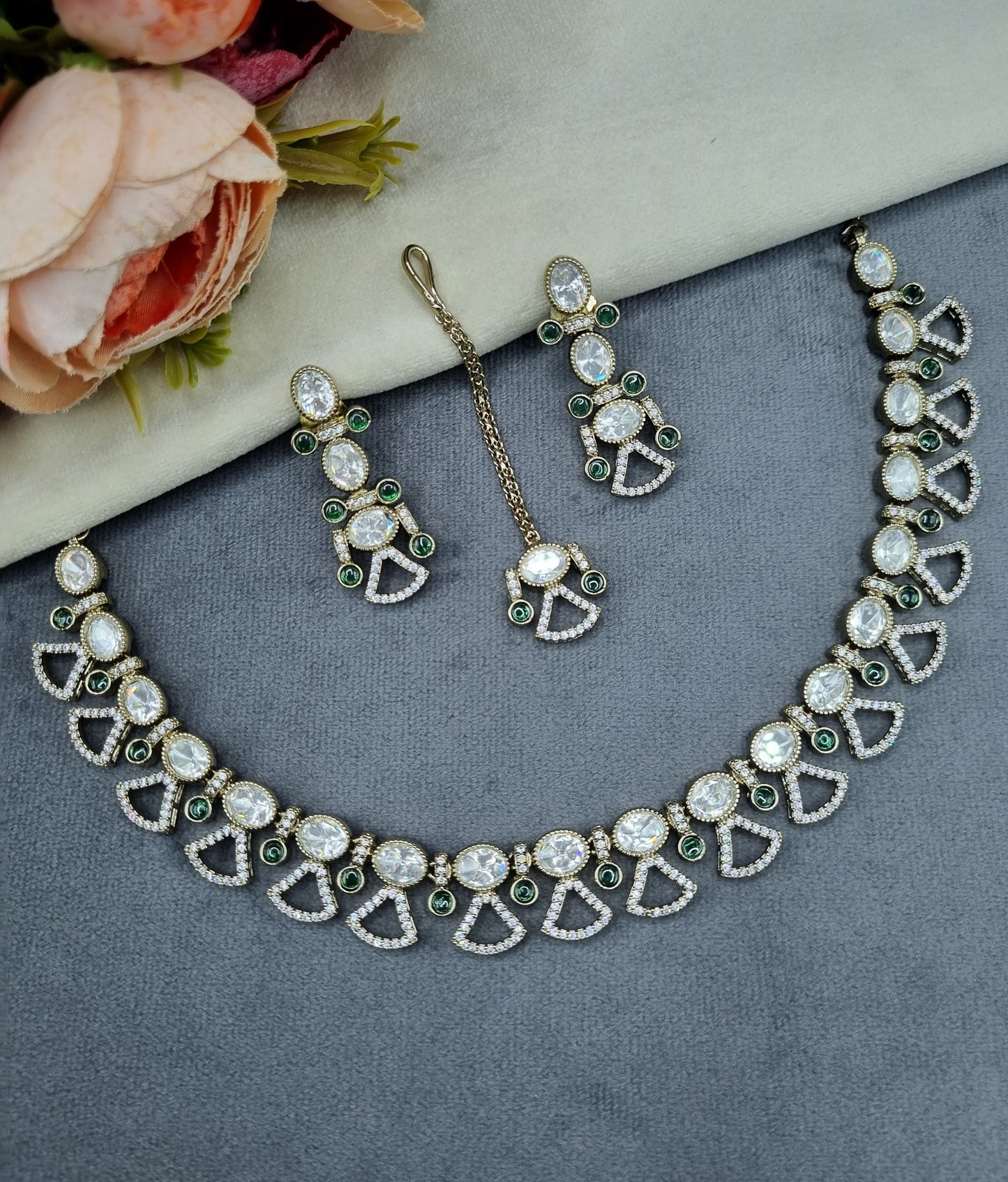 Modern Indian Choker Jewelry Set with Earrings & Tikka
