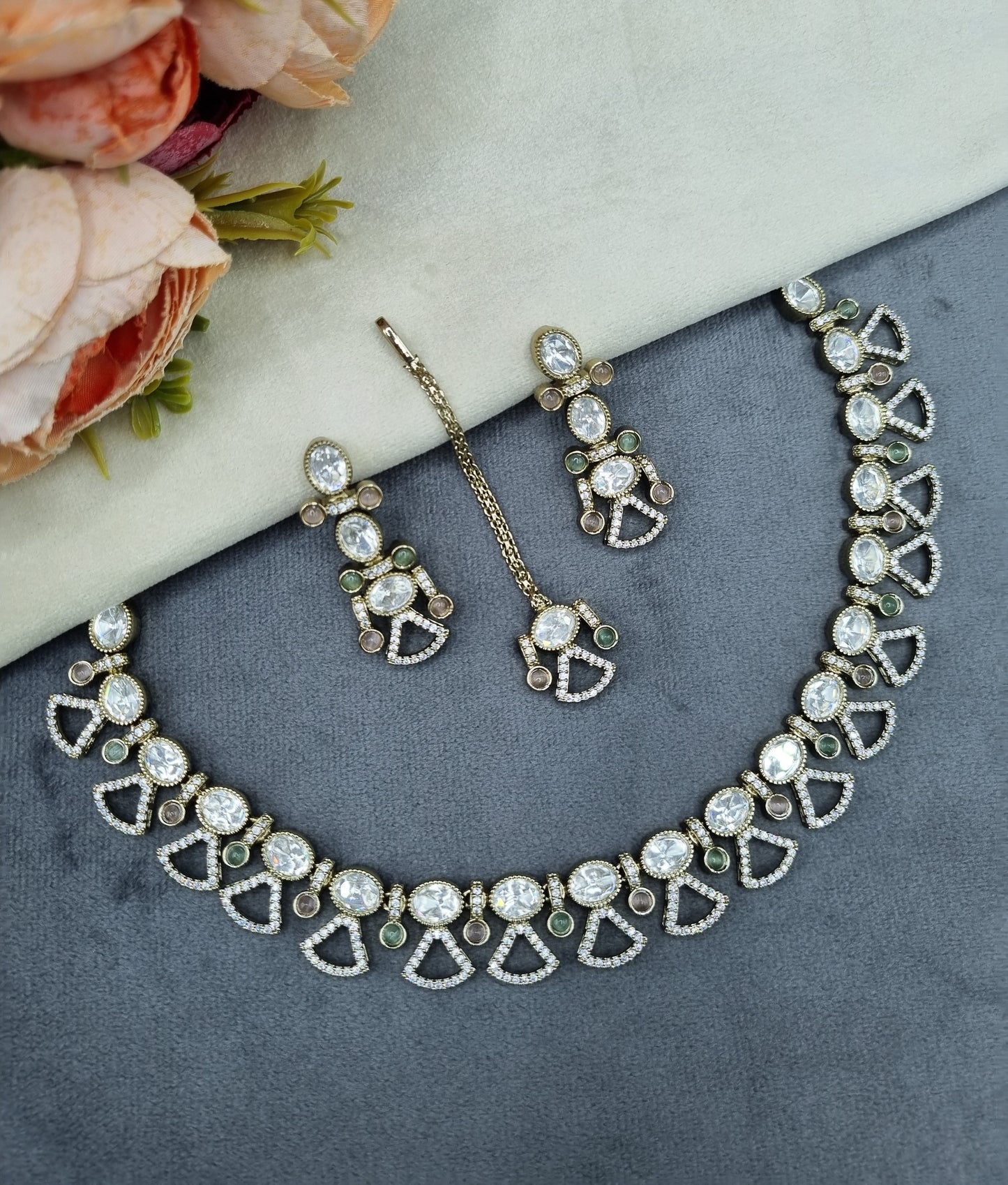 Modern Indian Choker Jewelry Set with Earrings & Tikka