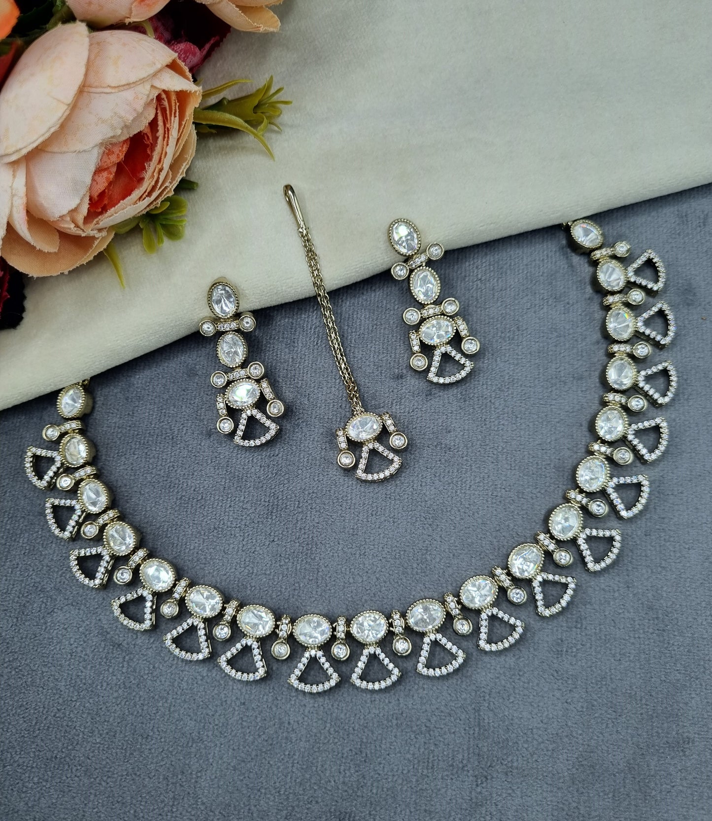 Modern Indian Choker Jewelry Set with Earrings & Tikka