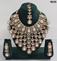 Bridal Kundan Choker Necklace Set with Maang Tikka and Earrings